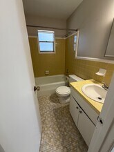 8650 Jernigan Rd in Pensacola, FL - Building Photo - Building Photo