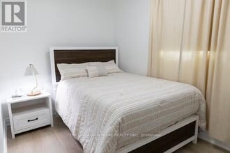 4041 Terrace Ave in Niagara Falls, ON - Building Photo - Building Photo