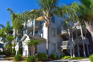 Summerfield Villas Apartments