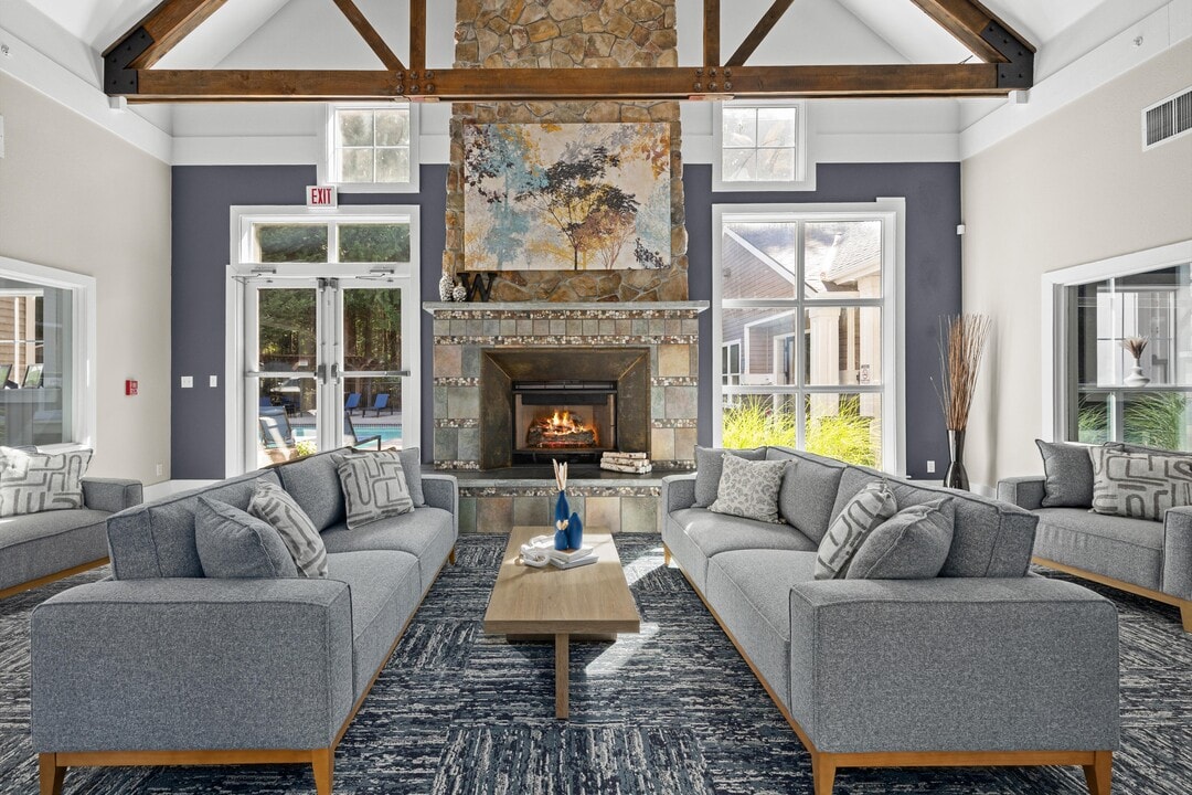 Wildreed in Everett, WA - Building Photo