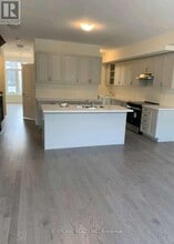 22 Thomas Hope Ln in Markham, ON - Building Photo - Building Photo