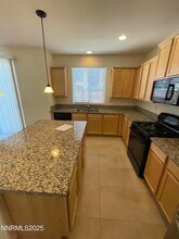 7115 Diversey Dr in Sparks, NV - Building Photo - Building Photo