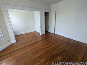 1152 Commonwealth Ave in Boston, MA - Building Photo - Building Photo