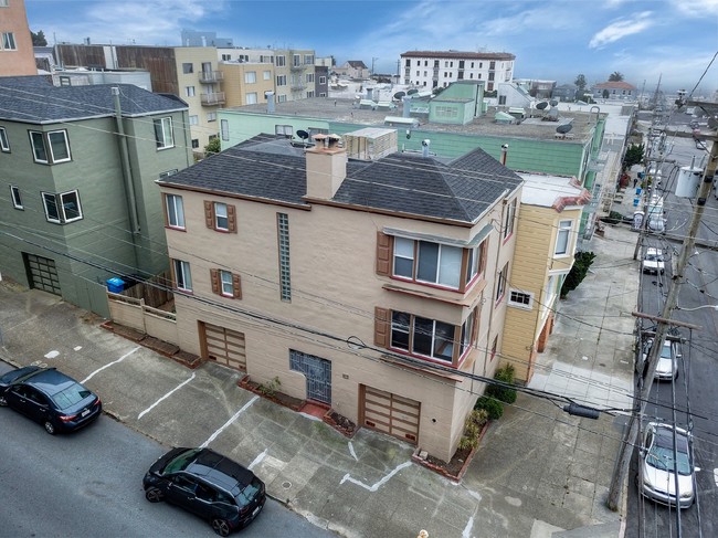 4245-4247 Clement St in San Francisco, CA - Foto de edificio - Building Photo