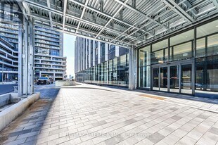 27 Korda Gate in Vaughan, ON - Building Photo