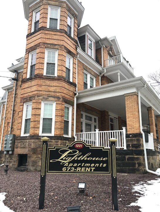 1201 Chestnut St-Unit -Suite 3 in Franklin, PA - Building Photo
