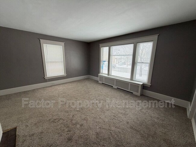 315 E Cherry St in Mankato, MN - Building Photo - Building Photo