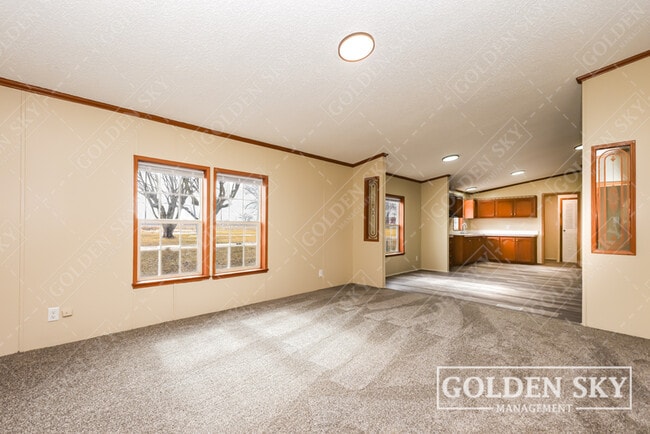 7709 E Gloucester Rd in Muncie, IN - Building Photo - Building Photo