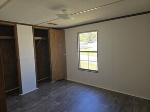 472 Ruben Wells Rd in Hinesville, GA - Foto de edificio - Building Photo