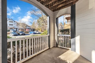 7011 Almaden Way in Cary, NC - Building Photo - Building Photo