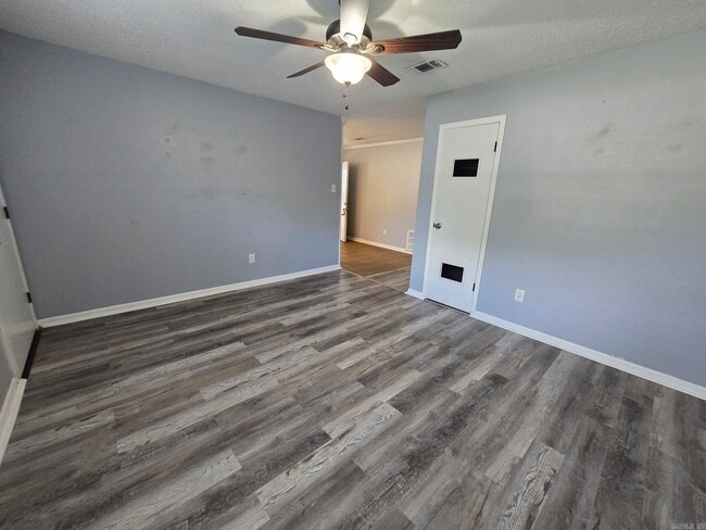 406 SE 1st St in Bryant, AR - Building Photo - Building Photo