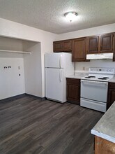 495 1/2 32 1/8 Rd, Unit #3 in Clifton, CO - Building Photo - Building Photo