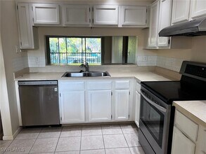 1801 Courtyard Way in Naples, FL - Building Photo - Building Photo