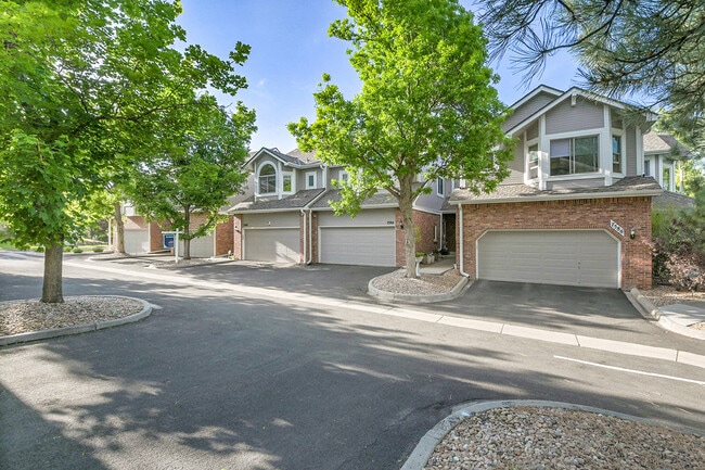 7580 S Monaco Way in Centennial, CO - Building Photo - Building Photo