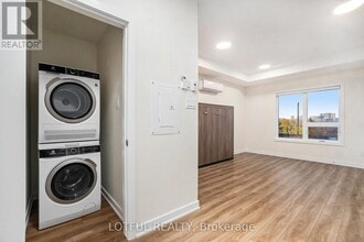 630 Churchill Ave N in Ottawa, ON - Building Photo - Building Photo