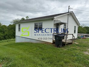 5998 N Second St in Russellville, TN - Building Photo - Building Photo