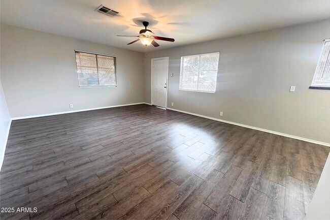 902 E 4th Pl in Mesa, AZ - Building Photo - Building Photo