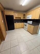 1920 SW 67th Terrace in North Lauderdale, FL - Building Photo