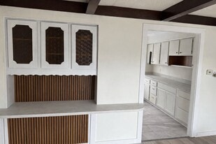 716 W Bell Ave, Unit B in Appleton, WI - Building Photo