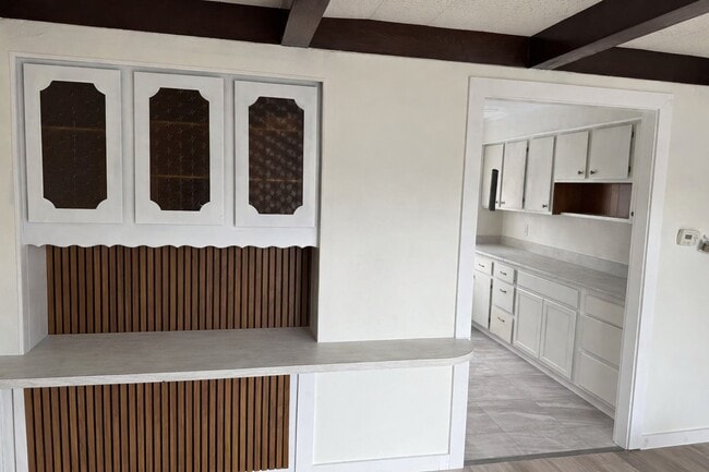 716 W Bell Ave, Unit B