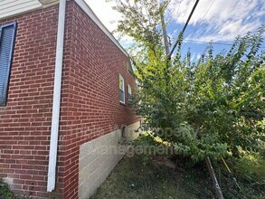 7738 Canton Ave in University City, MO - Building Photo - Building Photo