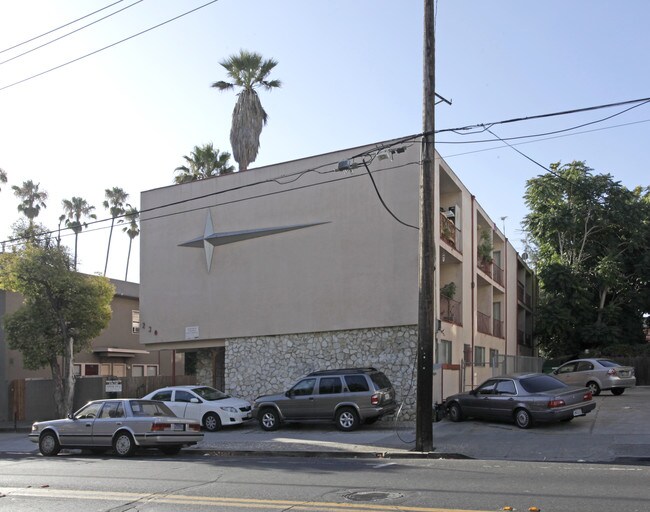 Polaris Apartments in San Jose, CA - Building Photo - Building Photo