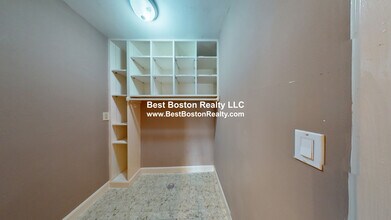 175 Summer St in Somerville, MA - Building Photo - Building Photo
