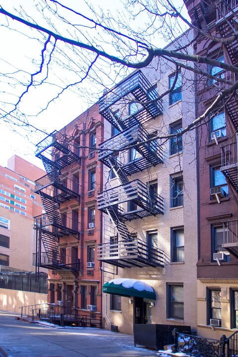 532 E 83rd St in New York, NY - Building Photo