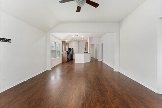 1251 Kaliste Meadow Dr in Houston, TX - Building Photo - Building Photo