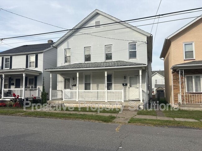 property at 718-720 Archbald St