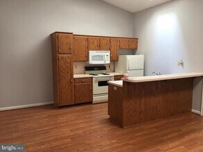 17 Cambridge Ln in Chambersburg, PA - Building Photo - Building Photo