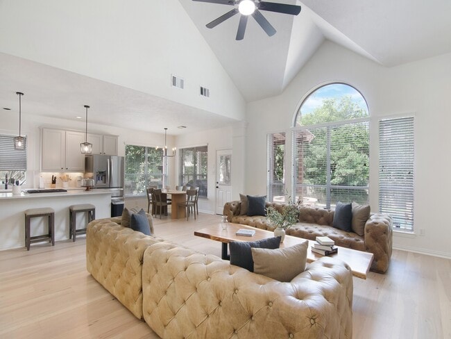 11 Barlow Ct
