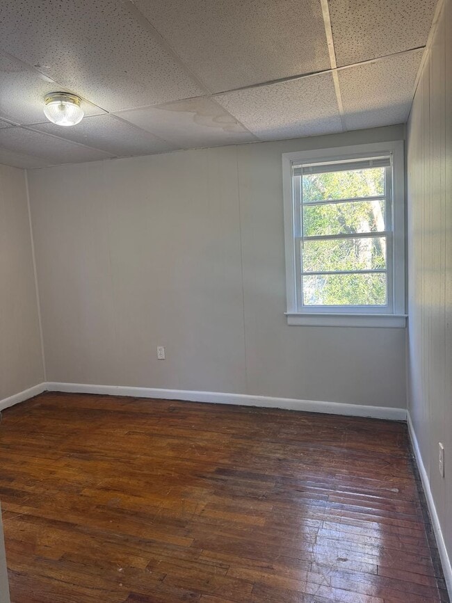 property at 1547 Heath St