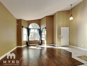 1055 S Fargo St in Chandler, AZ - Foto de edificio - Building Photo
