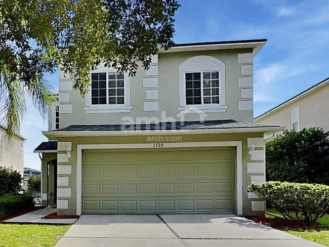 property at 1720 Portcastle Cir