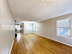 13923 Conner Downs Dr in Pflugerville, TX - Building Photo - Building Photo