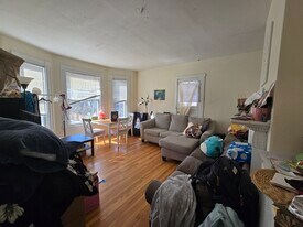45 Auburn St, Unit Unit 2 in Brookline, MA - Building Photo