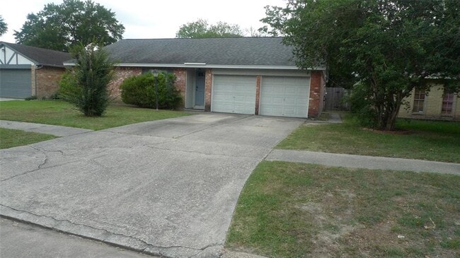 11311 Verlaine Dr in Houston, TX - Building Photo - Building Photo