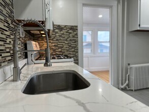 8 Bradford Ter in Everett, MA - Building Photo - Building Photo