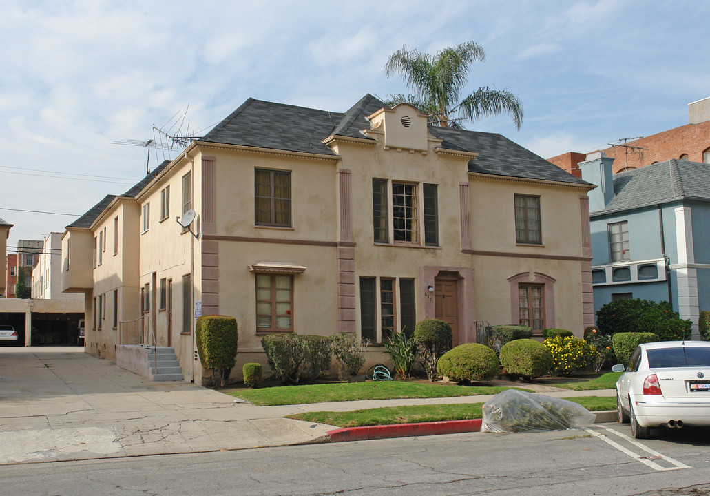 613 S Detroit St in Los Angeles, CA - Building Photo