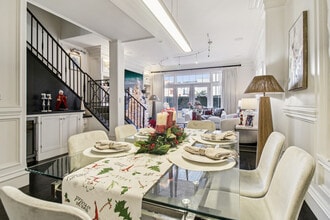 356 Santana Row, Unit 319 in San Jose, CA - Building Photo - Building Photo