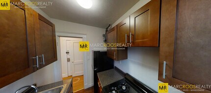 1175 Boylston St in Boston, MA - Foto de edificio - Building Photo