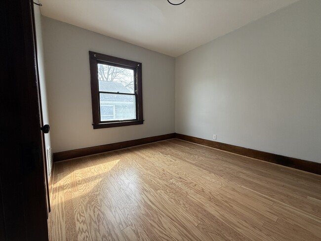 318 Scio St, Unit #1 in Rochester, NY - Foto de edificio - Building Photo