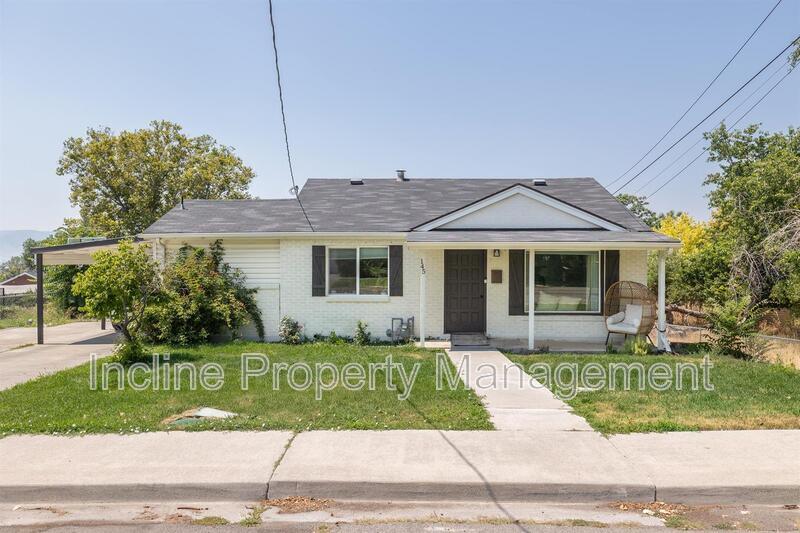 145 N 500 E St in Pleasant Grove, UT - Building Photo