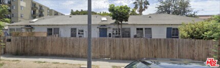 10426 Woodbine St in Los Angeles, CA - Building Photo - Building Photo