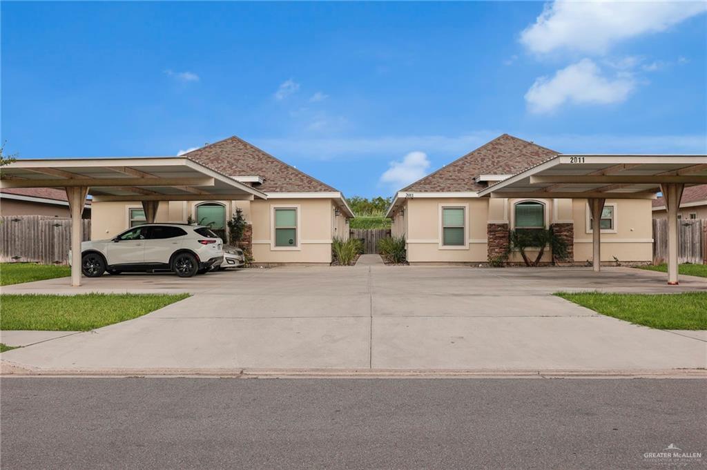 2011 Taft St in Weslaco, TX - Building Photo