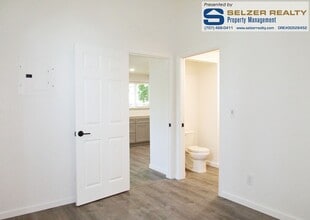 1068 Alice Ave in Ukiah, CA - Building Photo - Building Photo