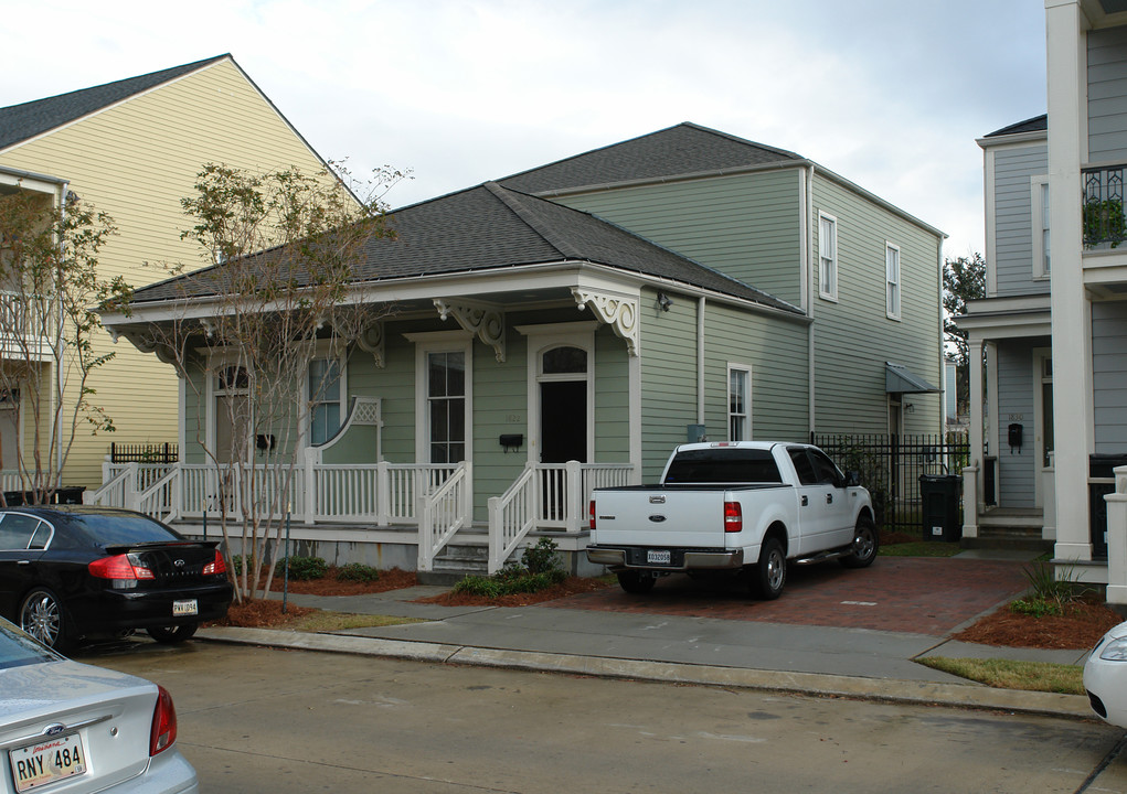 1822 Laurel St in New Orleans, LA - Building Photo