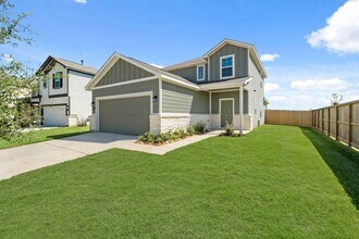 3939 Flora Fld Dr in Brookshire, TX - Building Photo - Building Photo