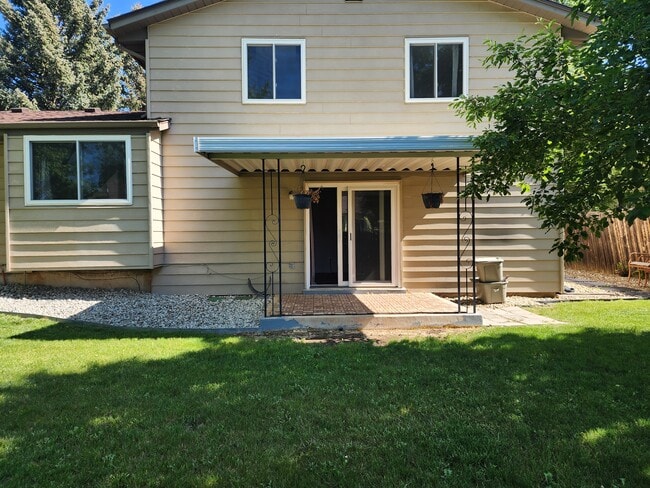 7834 Greenbriar Cir in Boulder, CO - Building Photo - Building Photo